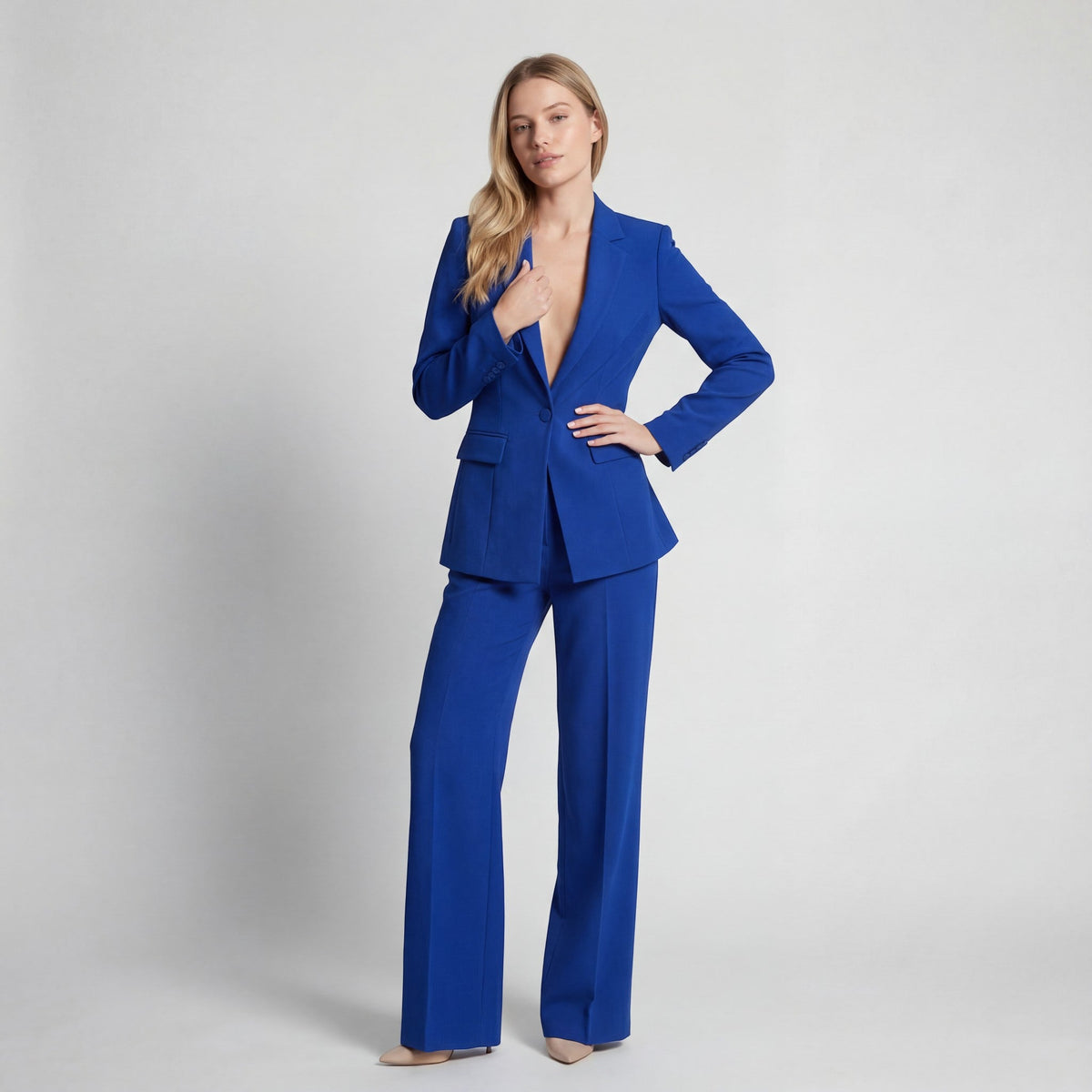 Women's Blazer and Pants Suit Set – Structured Tapered Fit