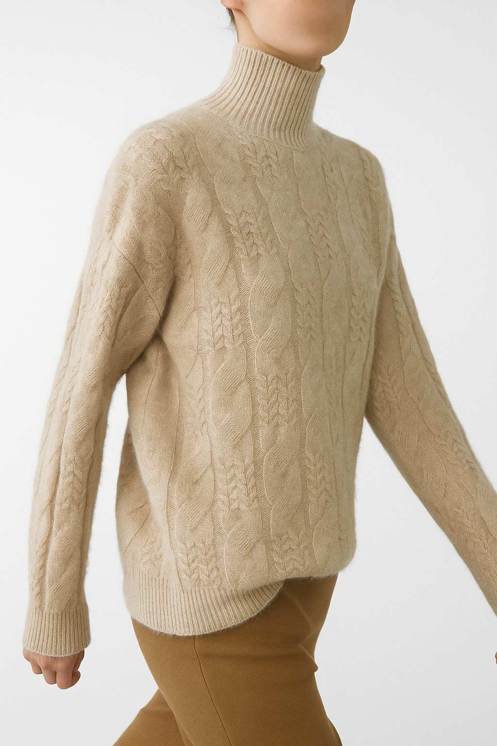 Women's Cable Knit Sweater – Half-High Collar