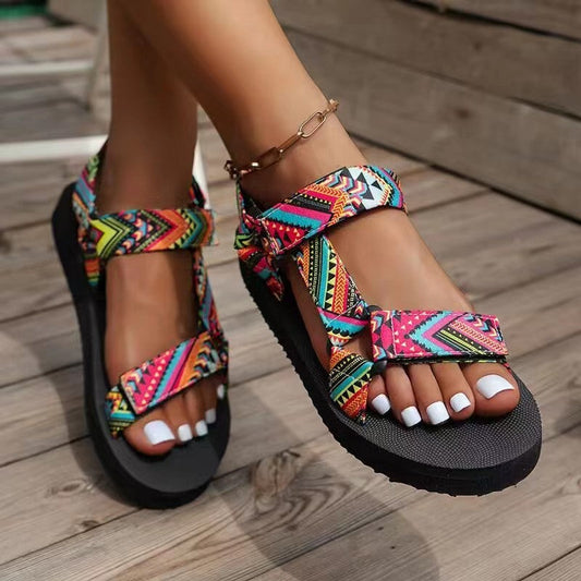 Women's Flat Sandals – Geometric Crossover Straps