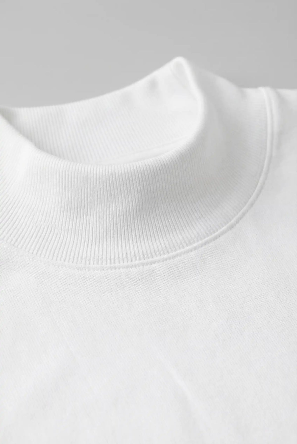 Men's Slim-Fit Stretch T-Shirt – Ribbed Crew Neck