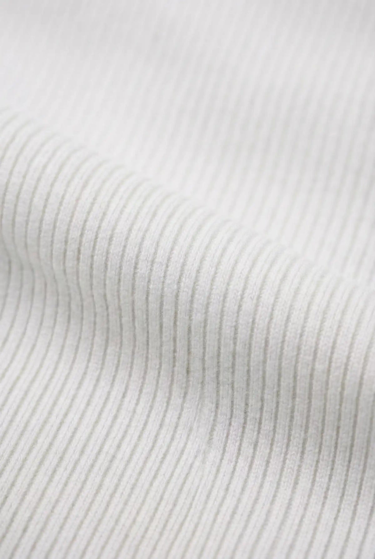 Men's Slim-Fit Stretch T-Shirt – Ribbed Crew Neck
