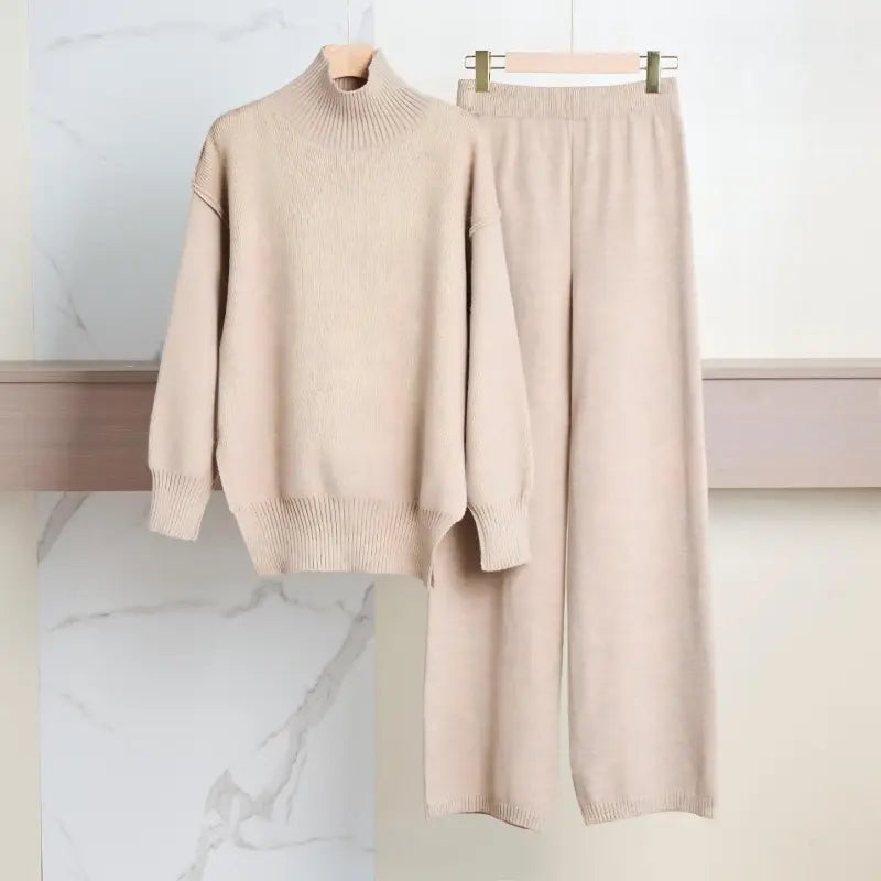 Women's Knit Pants Set – Relaxed Long Sleeve Fit