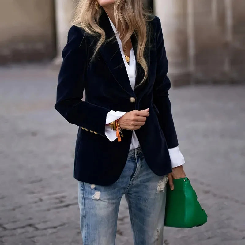 Women's Velvet-Look Blazer – Slim Buttoned Fit