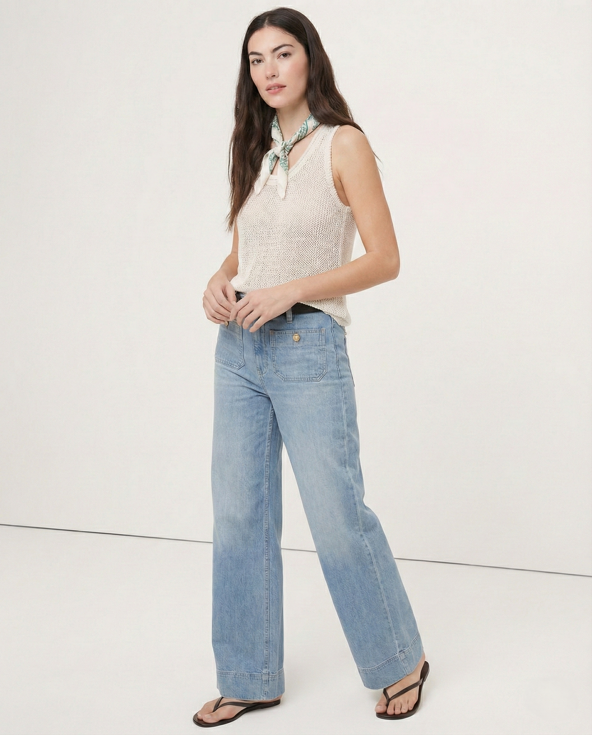 Women's Wide-Leg Jeans – High-Rise Button Pockets