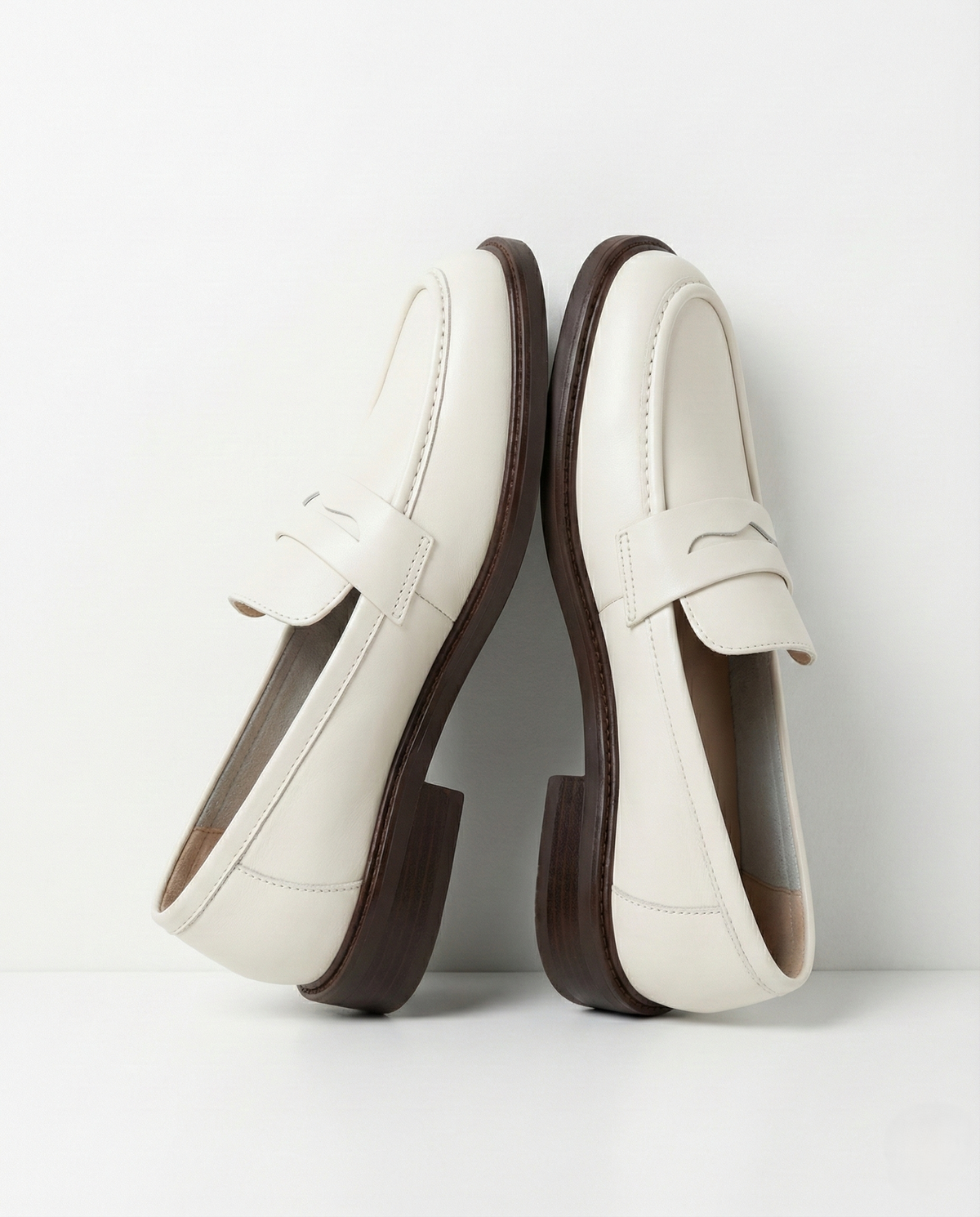 Women's Leather Loafer – Round Toe Stacked Heel
