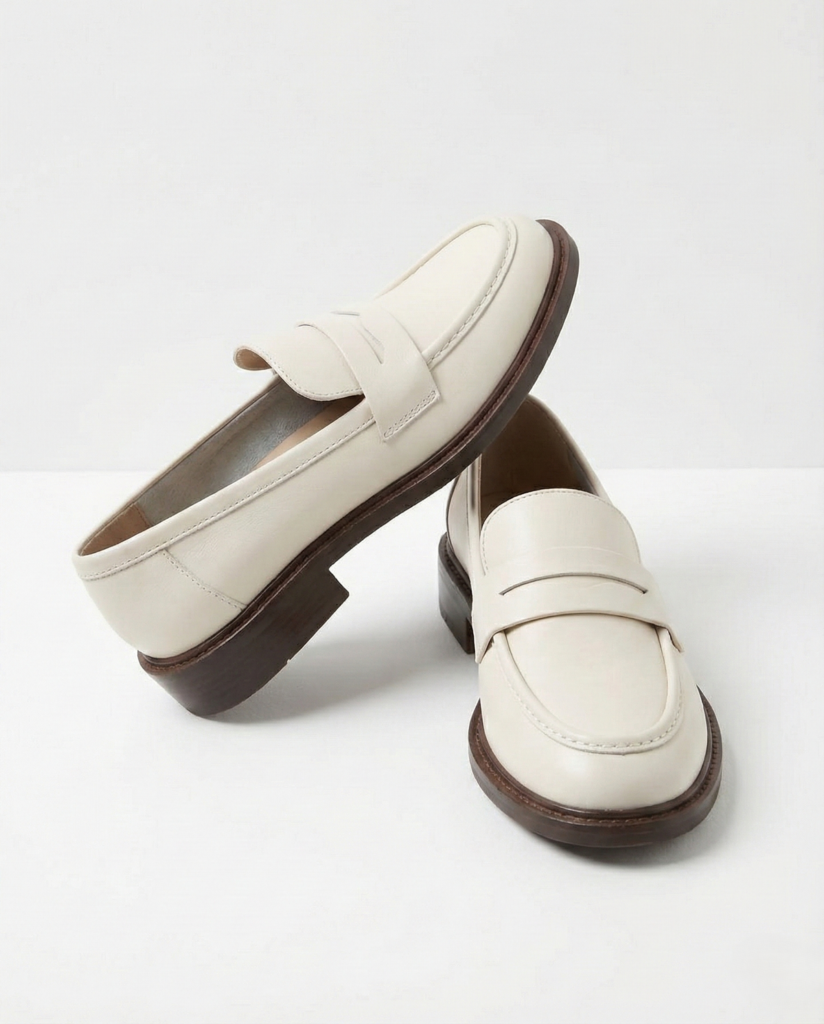 Women's Leather Loafer – Round Toe Stacked Heel