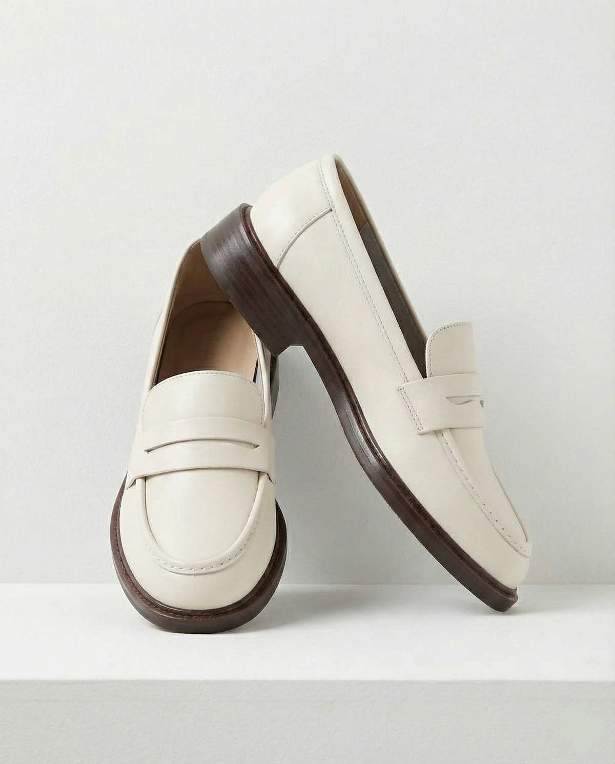 Women's Leather Loafer – Round Toe Stacked Heel