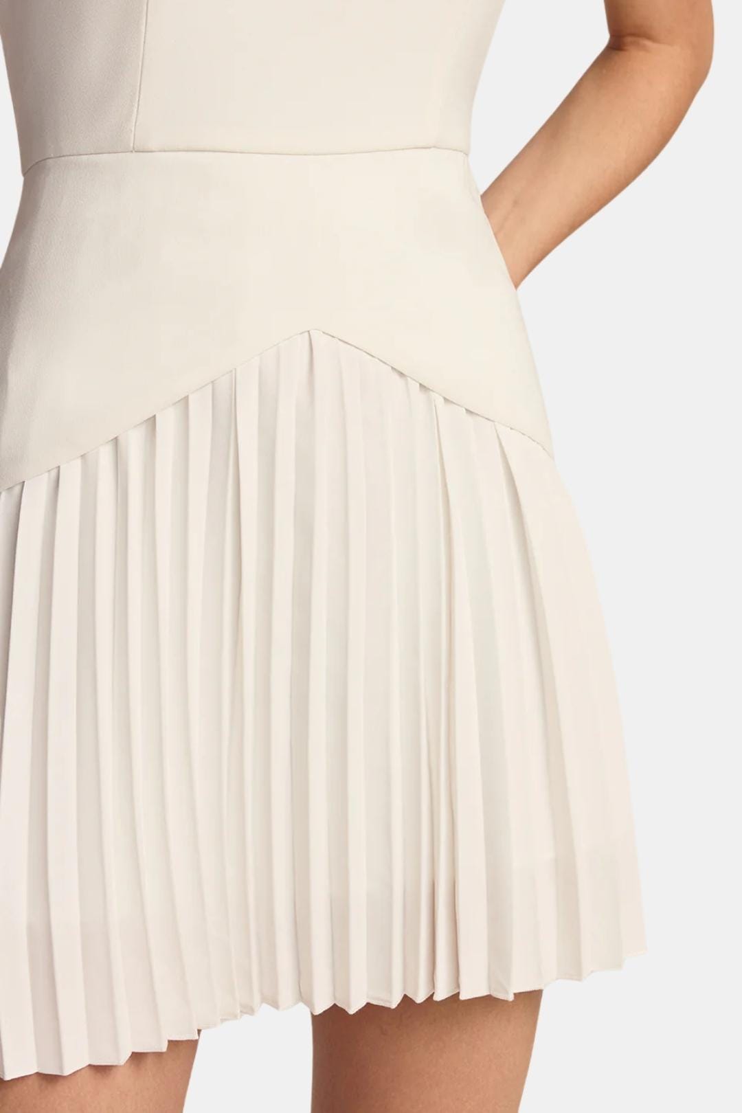 Women's Sleeveless Mini Dress – Fitted Waist Pleated Skirt