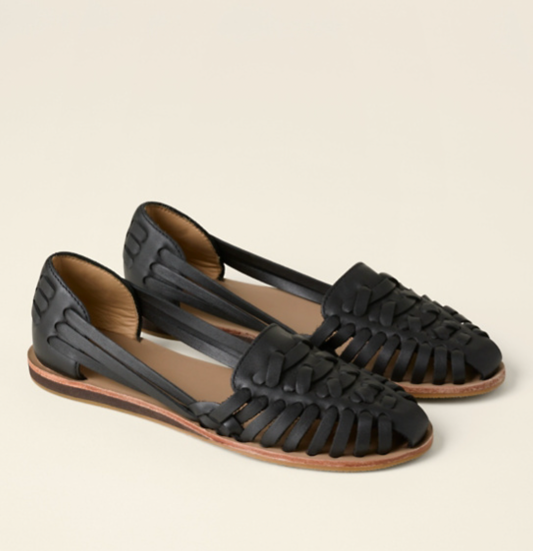 Women's Woven Flat Sandals – Closed-Toe Slip-On