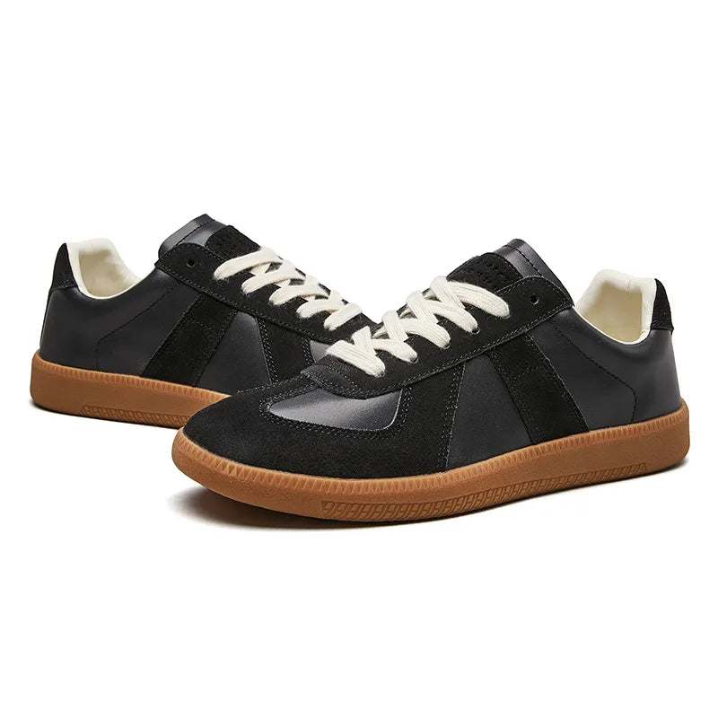 Men's Lace-Up Sneakers – Low-Profile Cushioned Sole