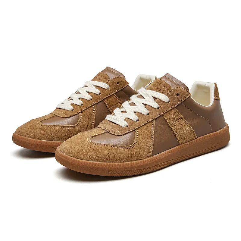 Men's Lace-Up Sneakers – Low-Profile Cushioned Sole