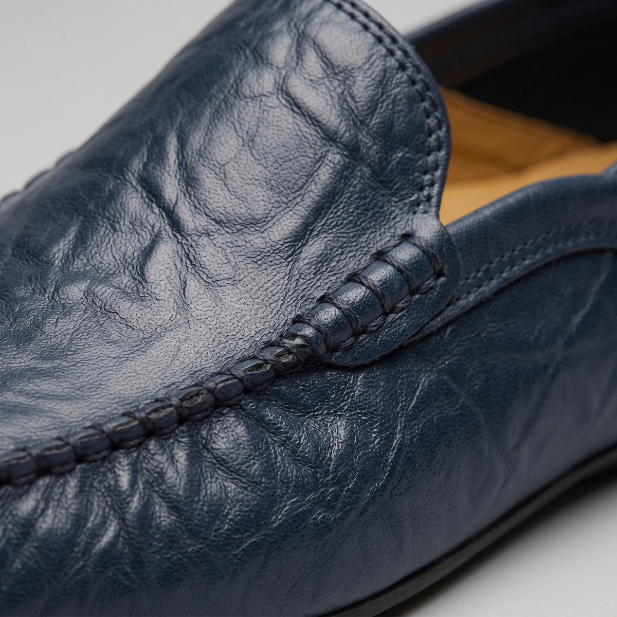 Men's Packable Loafer – Foldable Slip-On Design