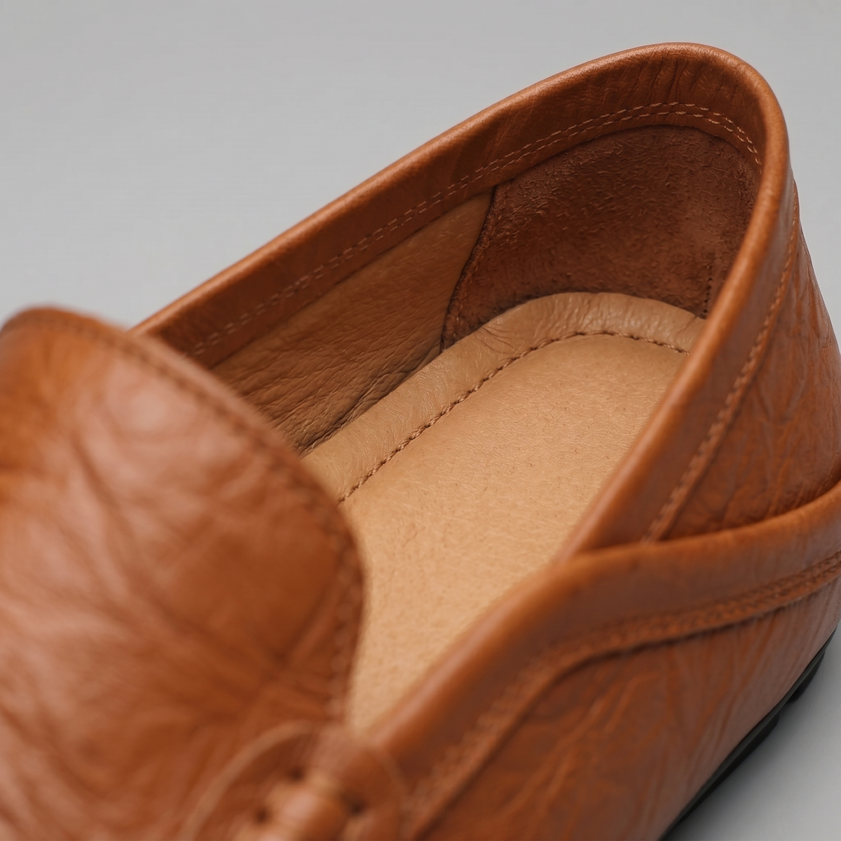 Men's Leather Loafer – Fold-Down Heel Travel Design