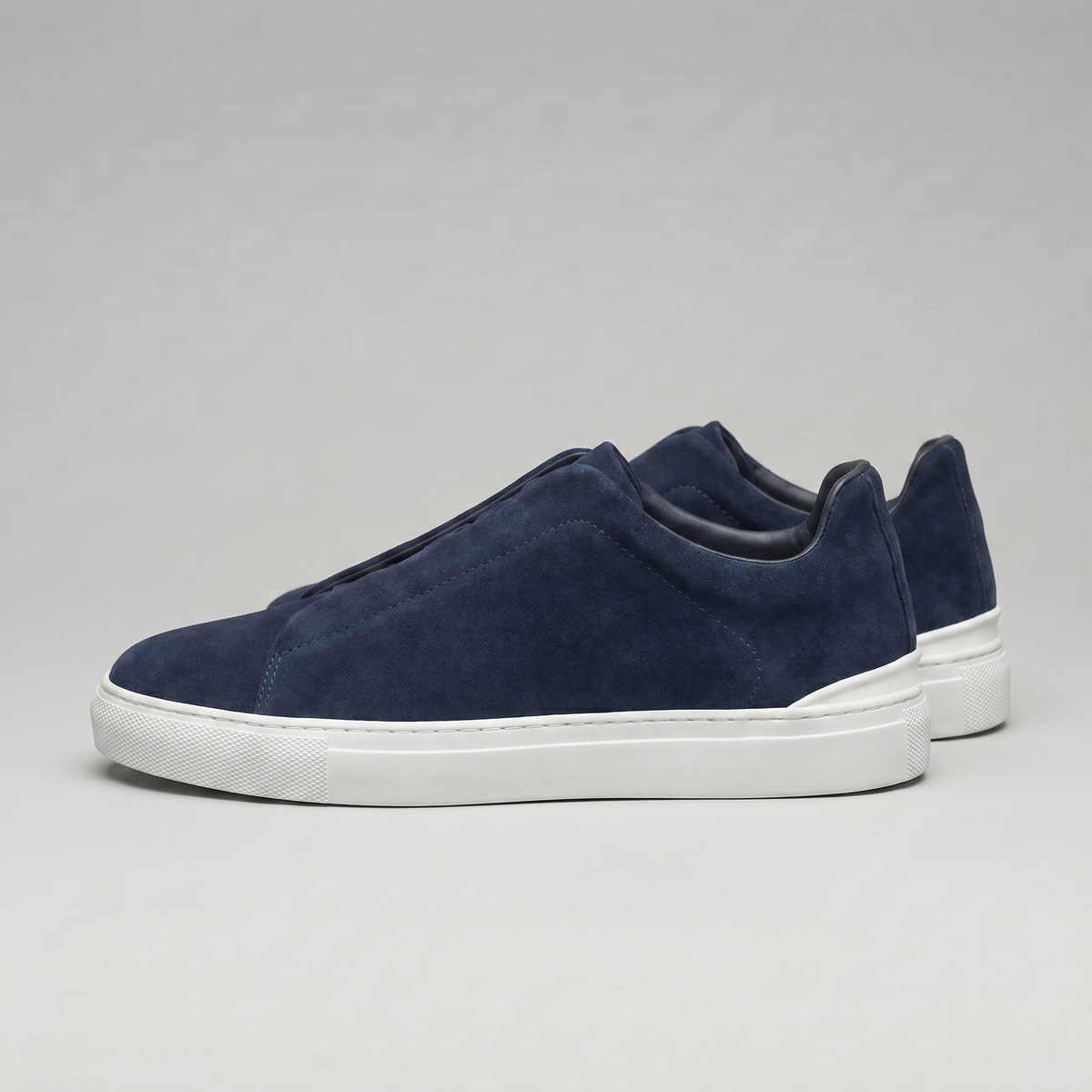 Men's Slip-On Sneaker – Suede-Look Cross Strap