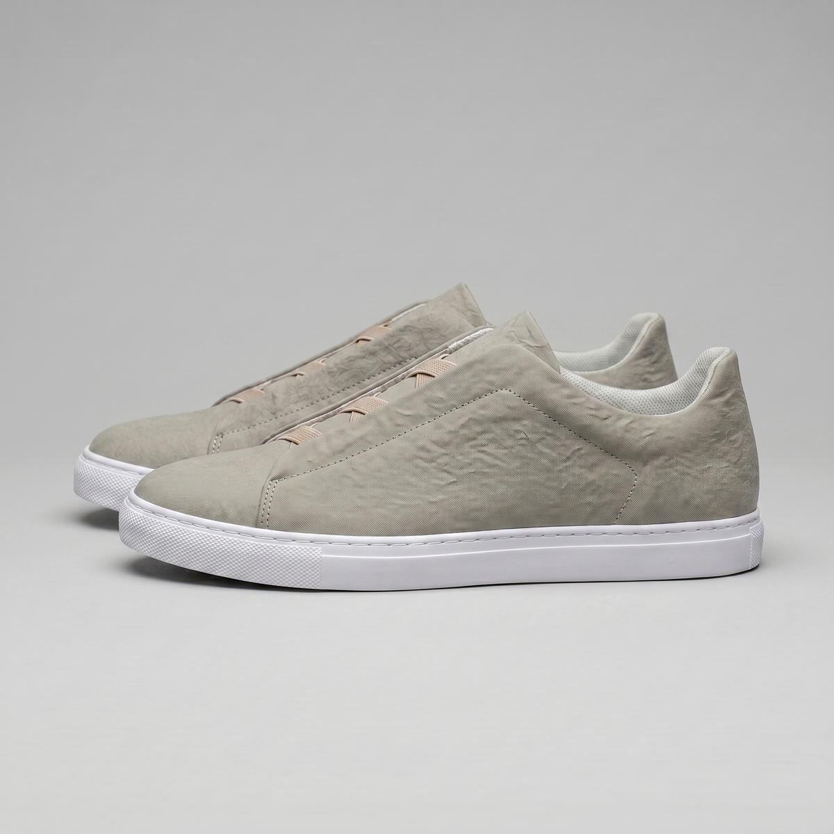 Men's Slip-On Sneaker – Suede-Look Cross Strap
