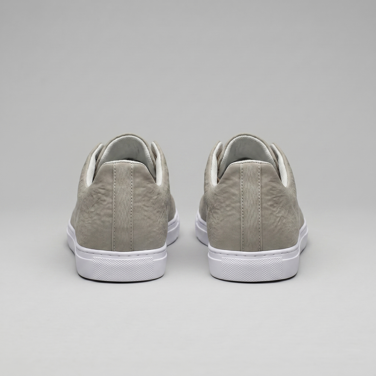 Men's Slip-On Sneaker – Suede-Look Cross Strap
