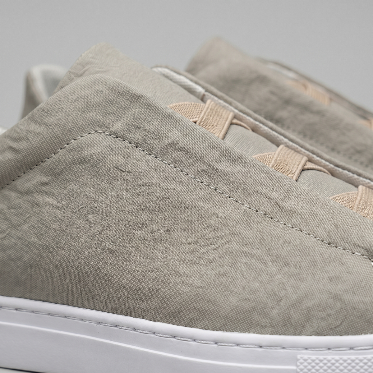 Men's Slip-On Sneaker – Suede-Look Cross Strap