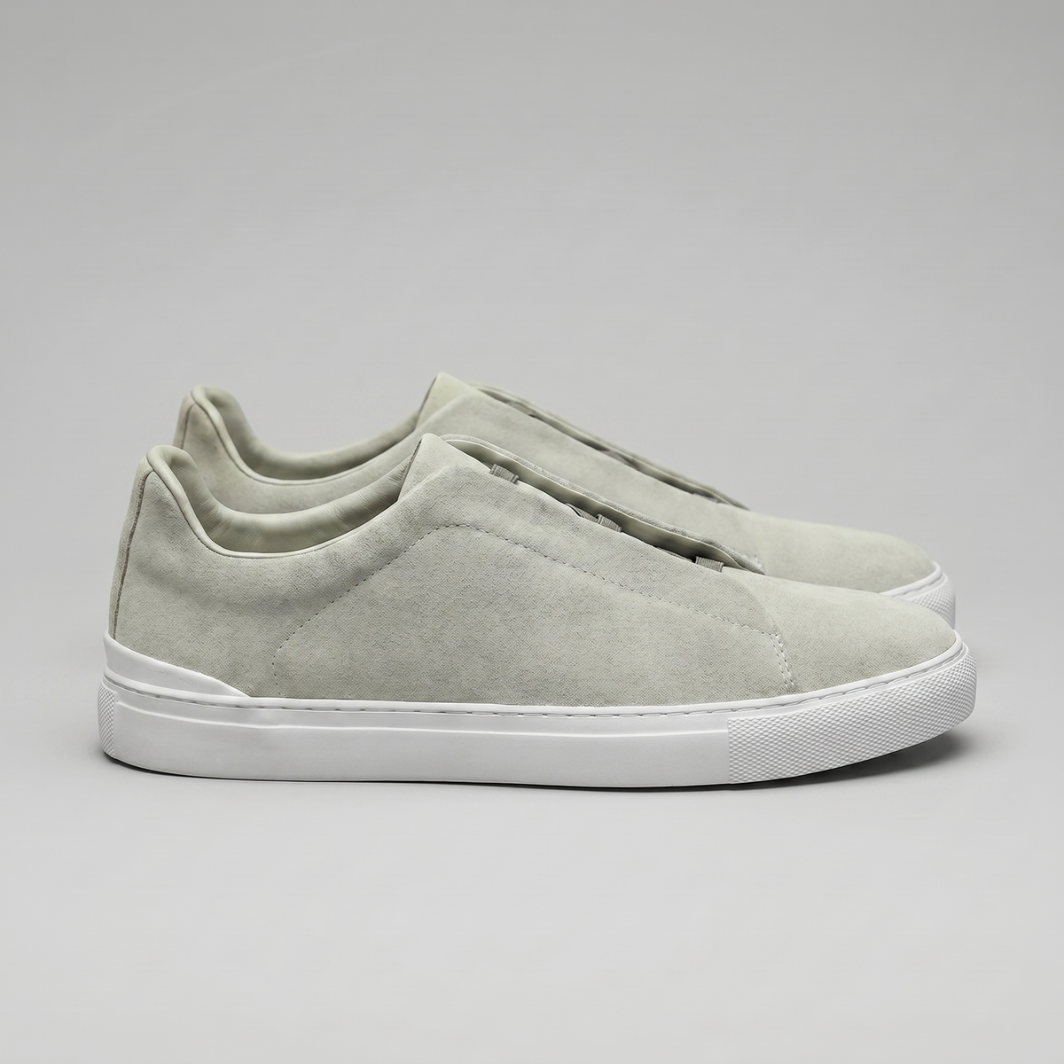 Men's Slip-On Sneaker – Suede-Look Cross Strap