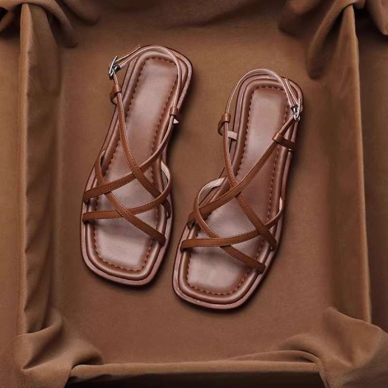 Women's Leather Strap Sandal – Low Stacked Heel