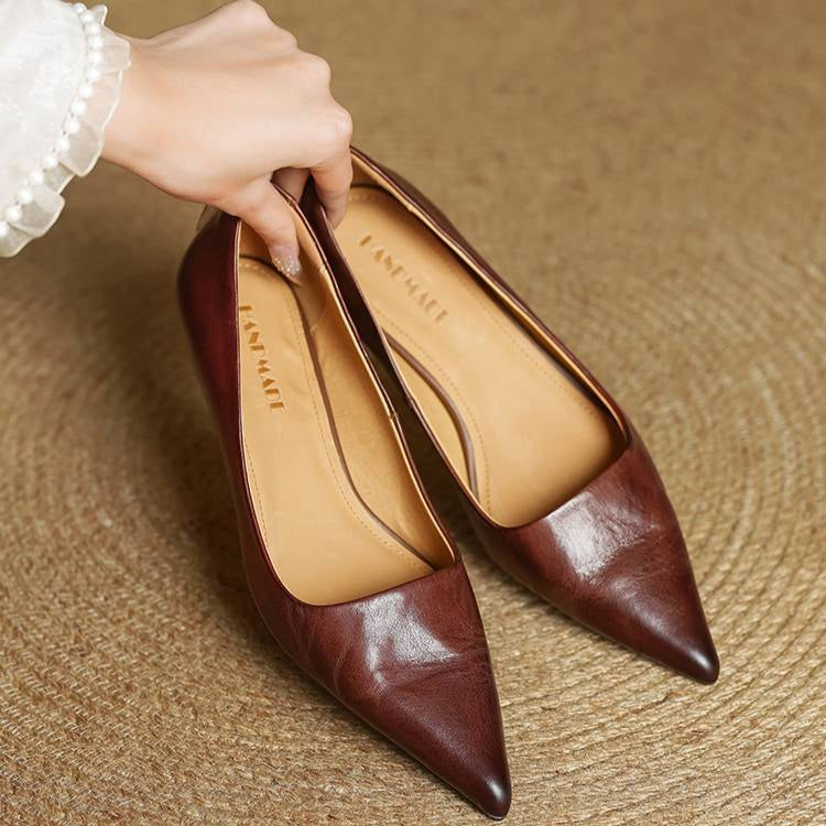 Women's Leather Kitten Heel Pumps – Pointed Toe