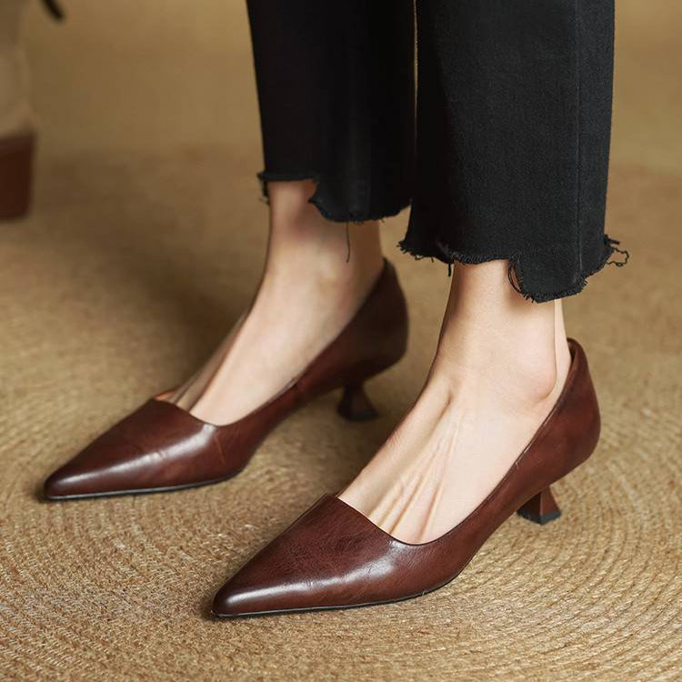 Women's Leather Kitten Heel Pumps – Pointed Toe