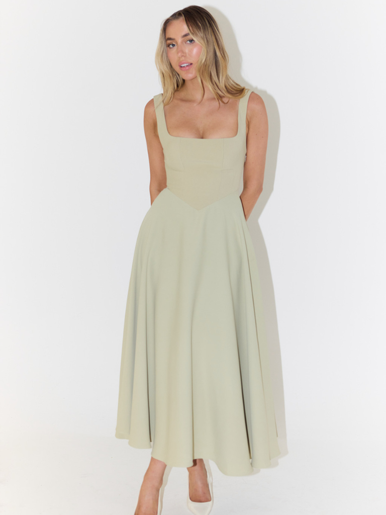 Women's Square-Neck Midi Dress – Sleeveless Flared Skirt