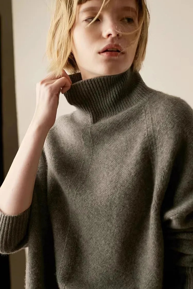 Women's Oversized Turtleneck Sweater – Soft Ribbed Knit