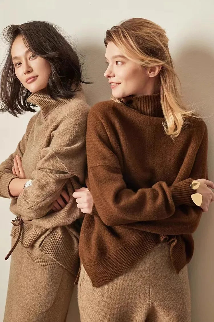 Women's Oversized Turtleneck Sweater – Soft Ribbed Knit