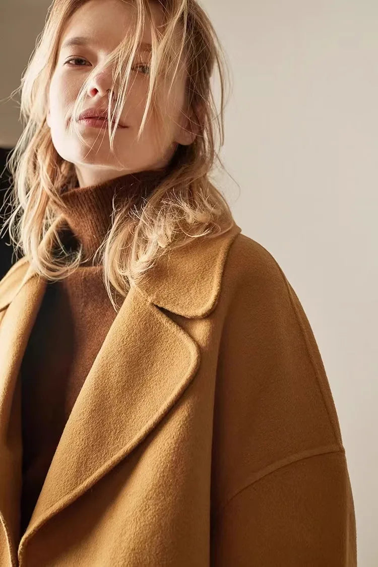 Women's Oversized Turtleneck Sweater – Soft Ribbed Knit