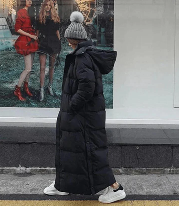 Women's Down Jacket – Long Hooded Cut