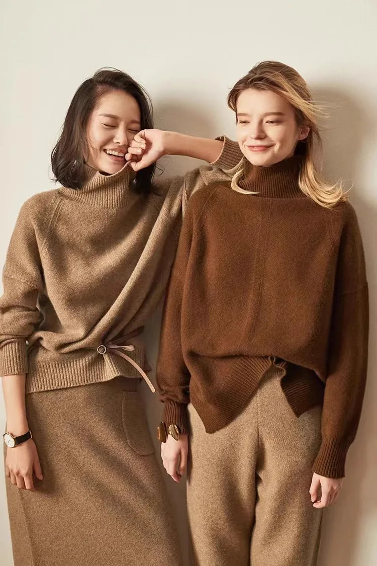 Women's Oversized Turtleneck Sweater – Soft Ribbed Knit