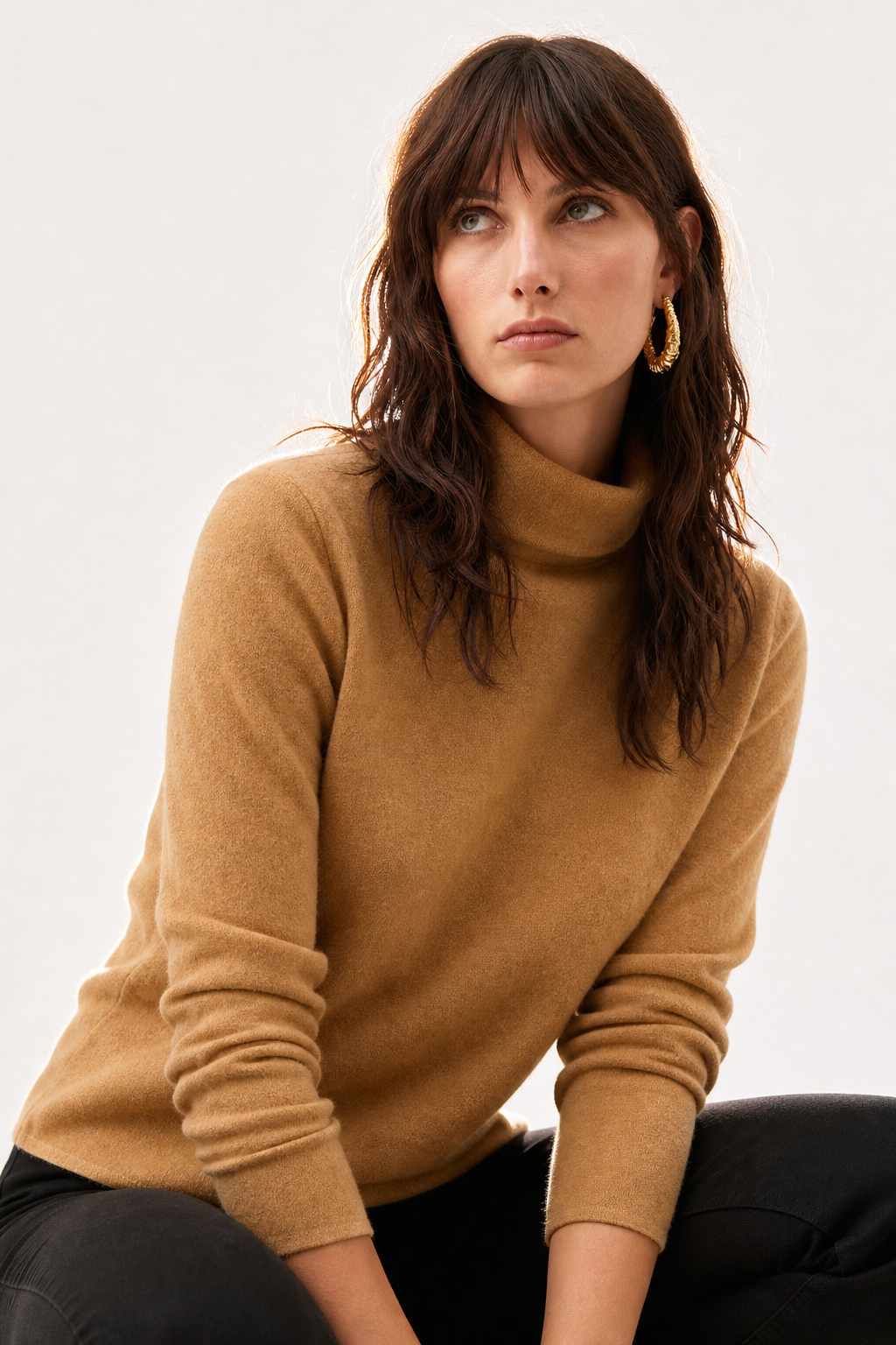 Women's Turtleneck Sweater – Slim Fine-Gauge Knit