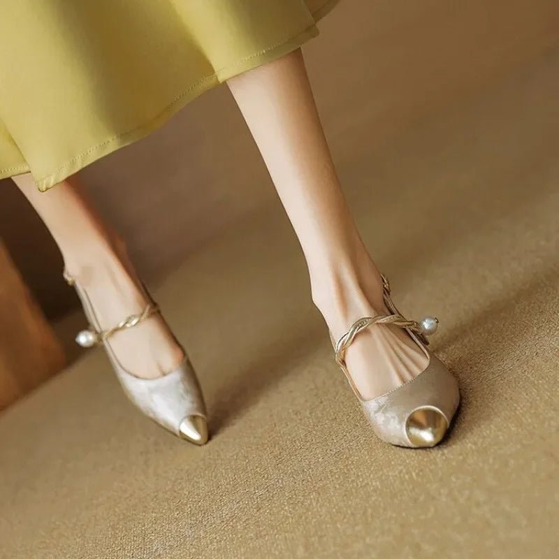 Women's Jacquard Slingback Heel – Pearl Strap Metallic Toe