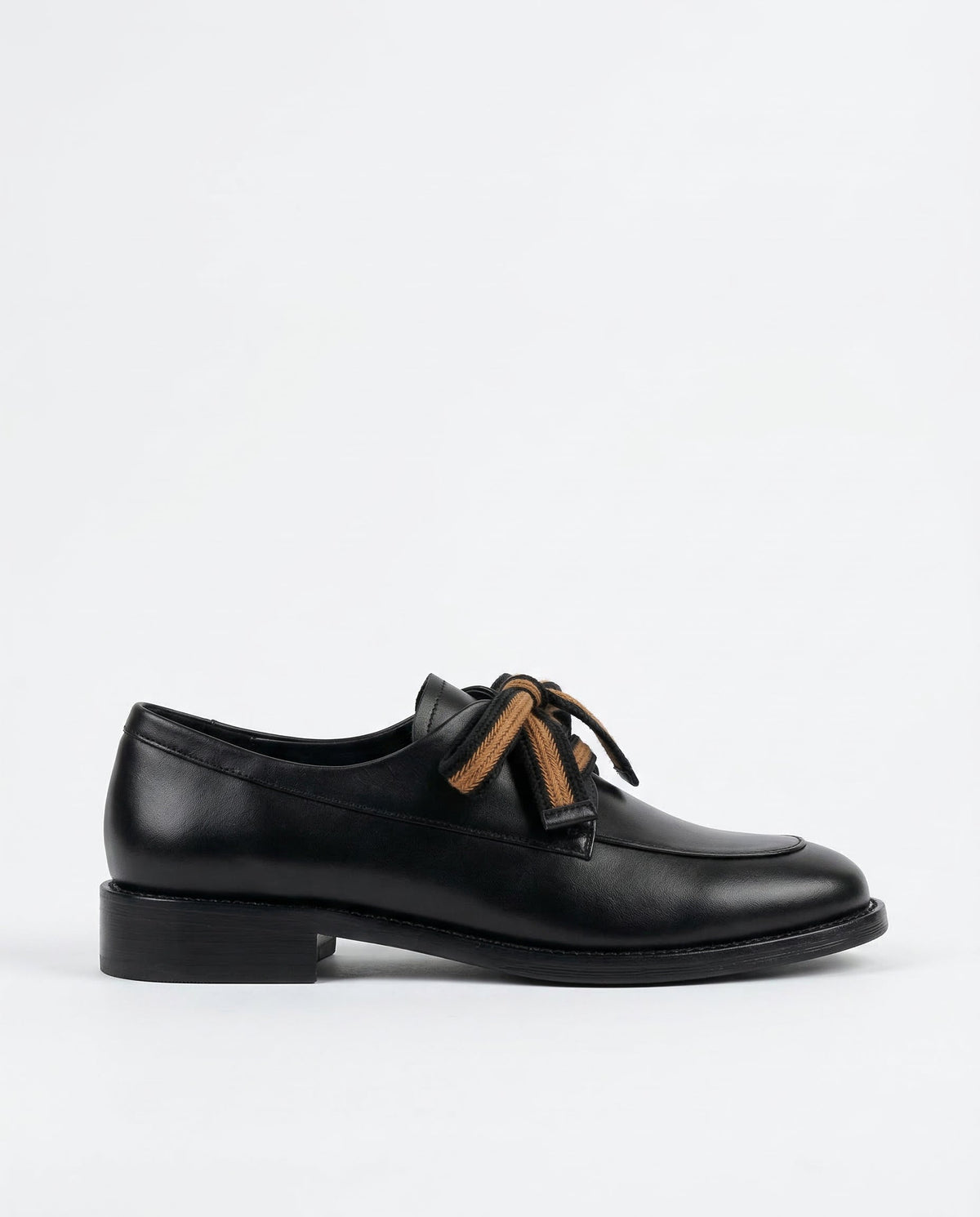 Women's Two-Tone Loafer – Woven Lace Overlay