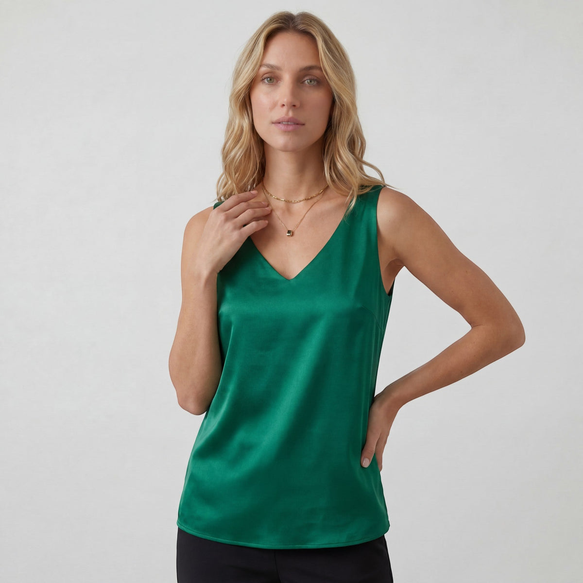 Women's V-Neck Silk Top – Relaxed Sleeveless Cut