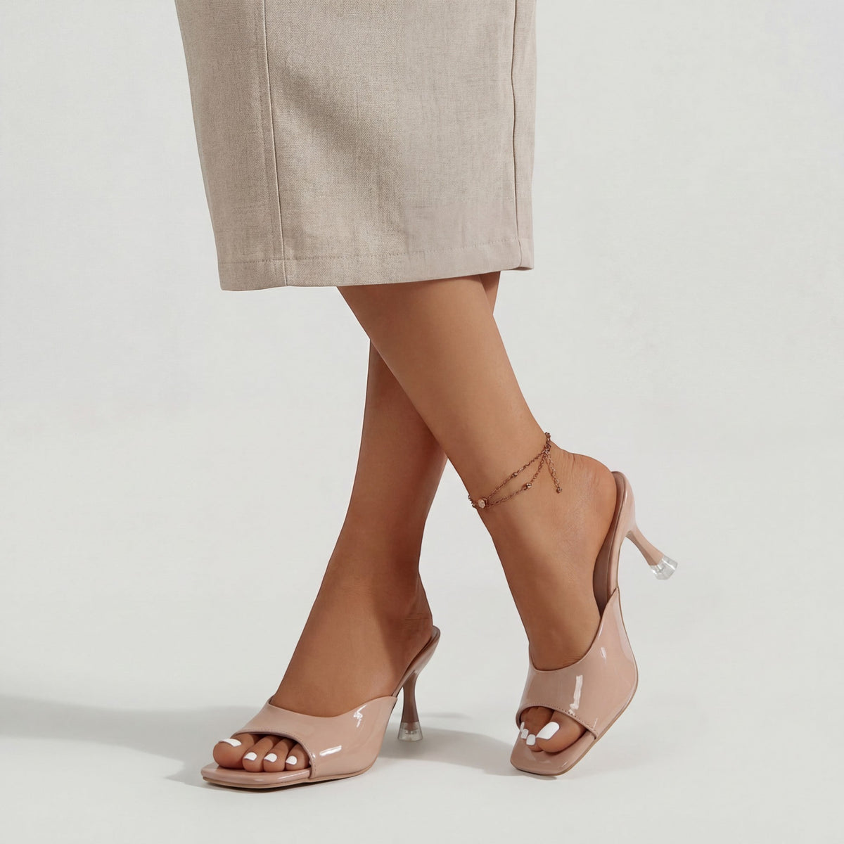 Women's Leather Heeled Mule – Square Toe Mid Heel