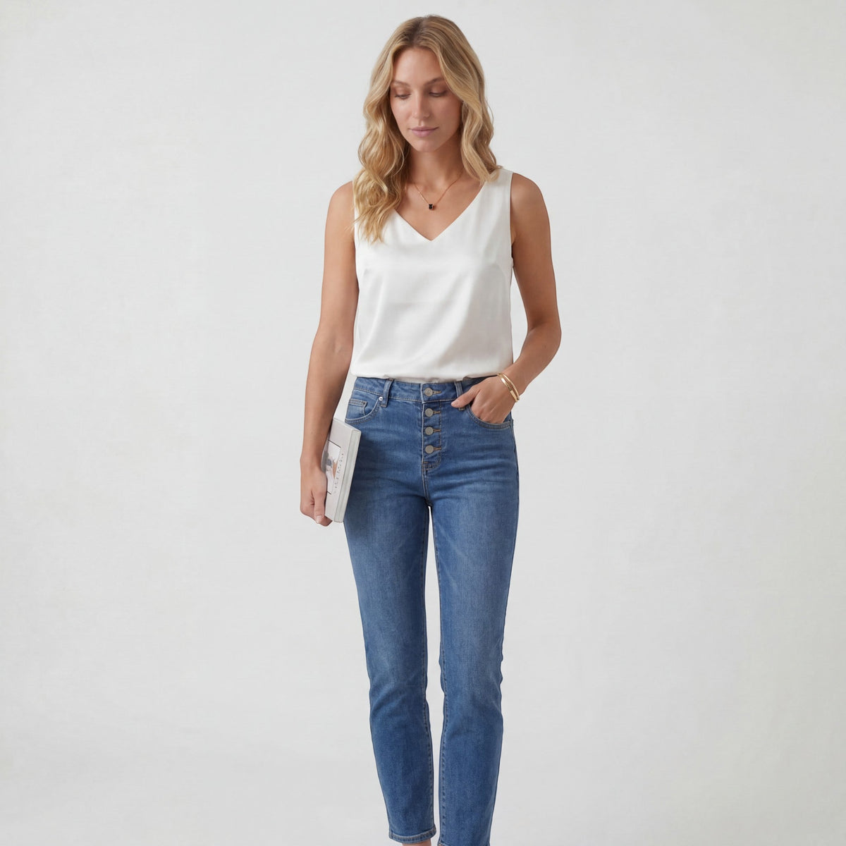 Women's V-Neck Silk Top – Relaxed Sleeveless Cut