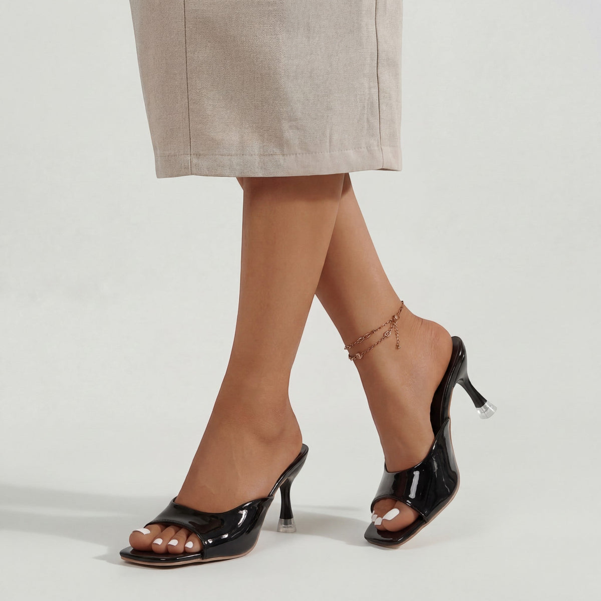 Women's Leather Heeled Mule – Square Toe Mid Heel