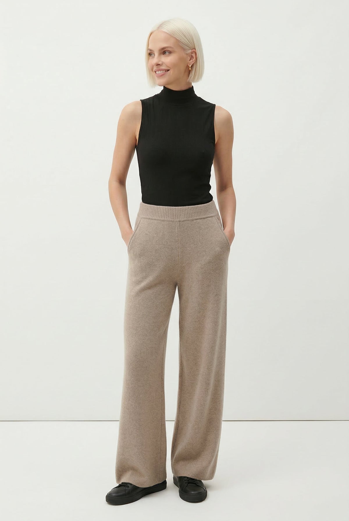 Women's Wide-Leg Sweatpants – High-Waist Cashmere Blend