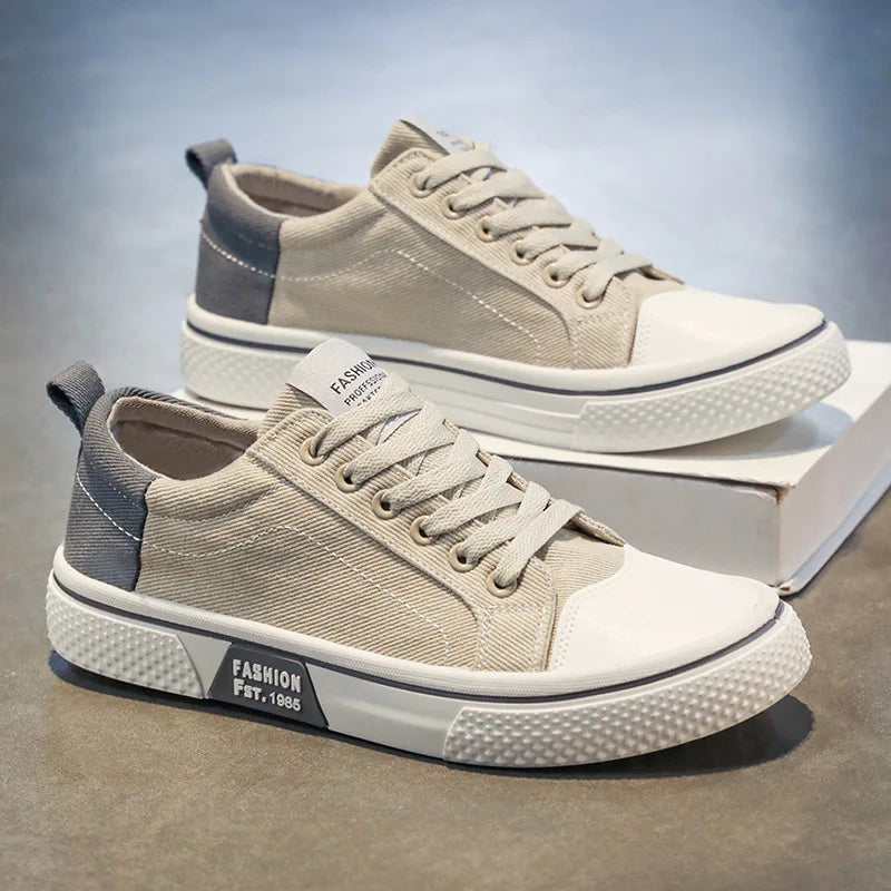 Men's Canvas Sneaker – Low-Top Contrast Heel