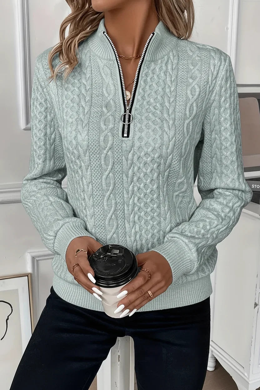 Women's Quilted Jacquard Hoodie – Relaxed Pullover Fit