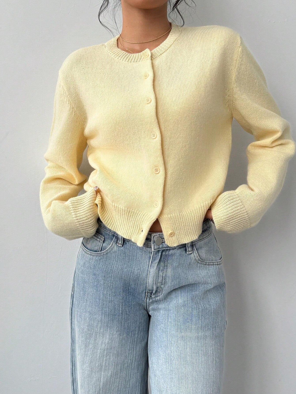 Women's Cropped Cardigan – Slim Fine-Knit Fit