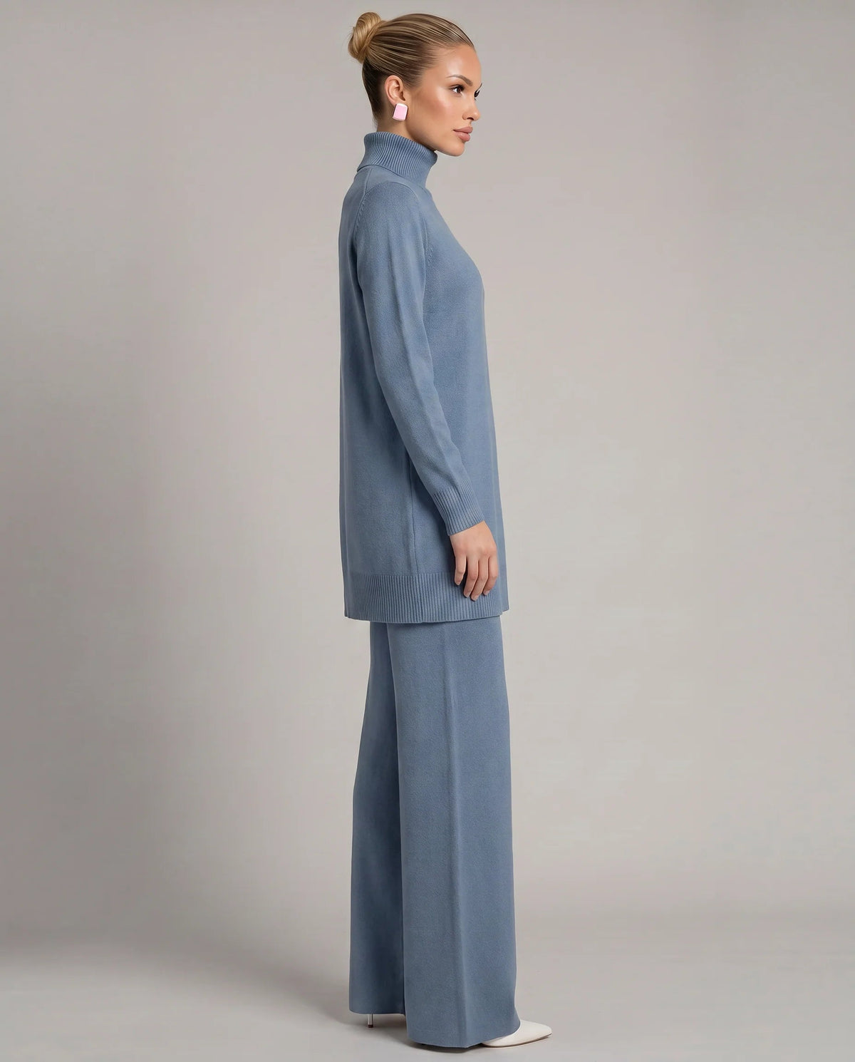 Women's Two-Piece Set – Relaxed Straight-Leg Fit