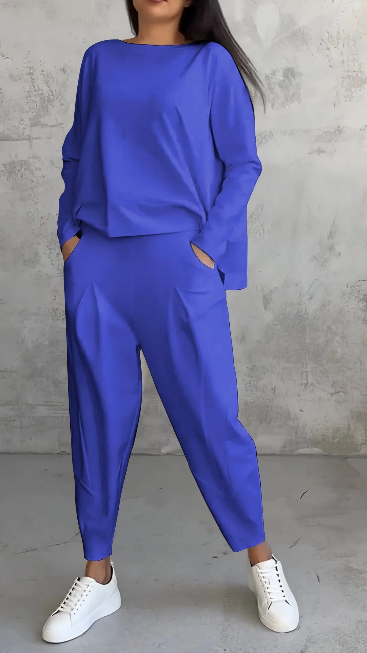 Women's Two-Piece Set – Crew Neck Top & Tapered Pants