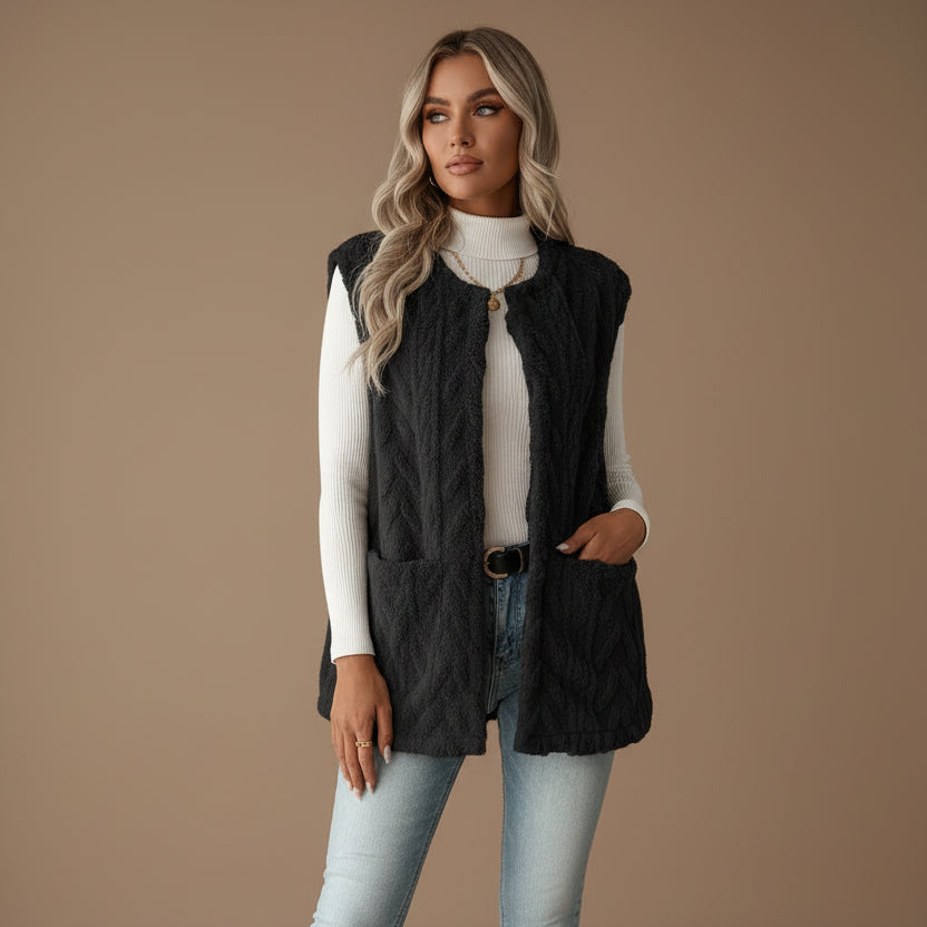 Women's Fleece Vest – Textured Diamond Pattern
