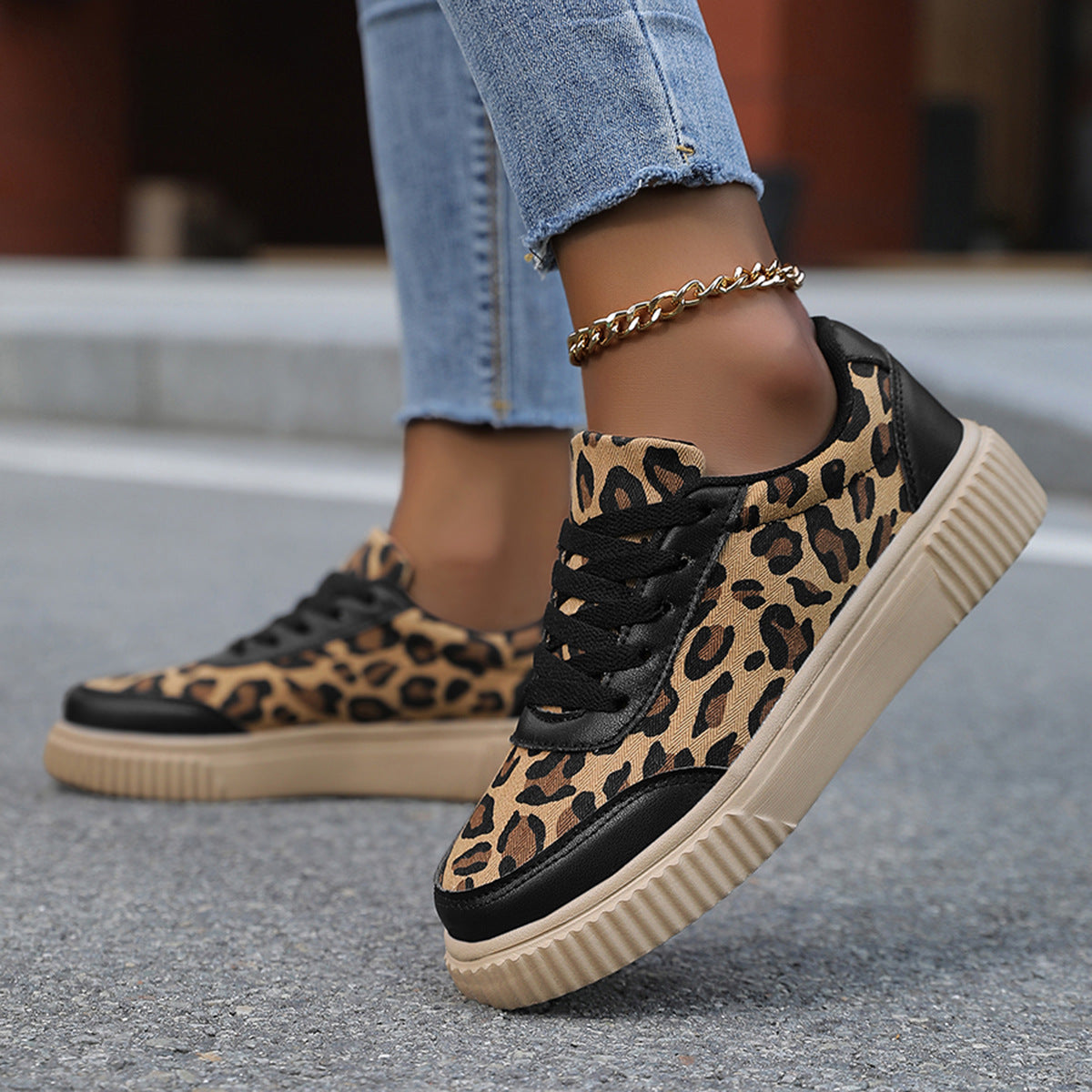 Women's Leopard Print Sneaker – Low-Top Lace-Up Platform