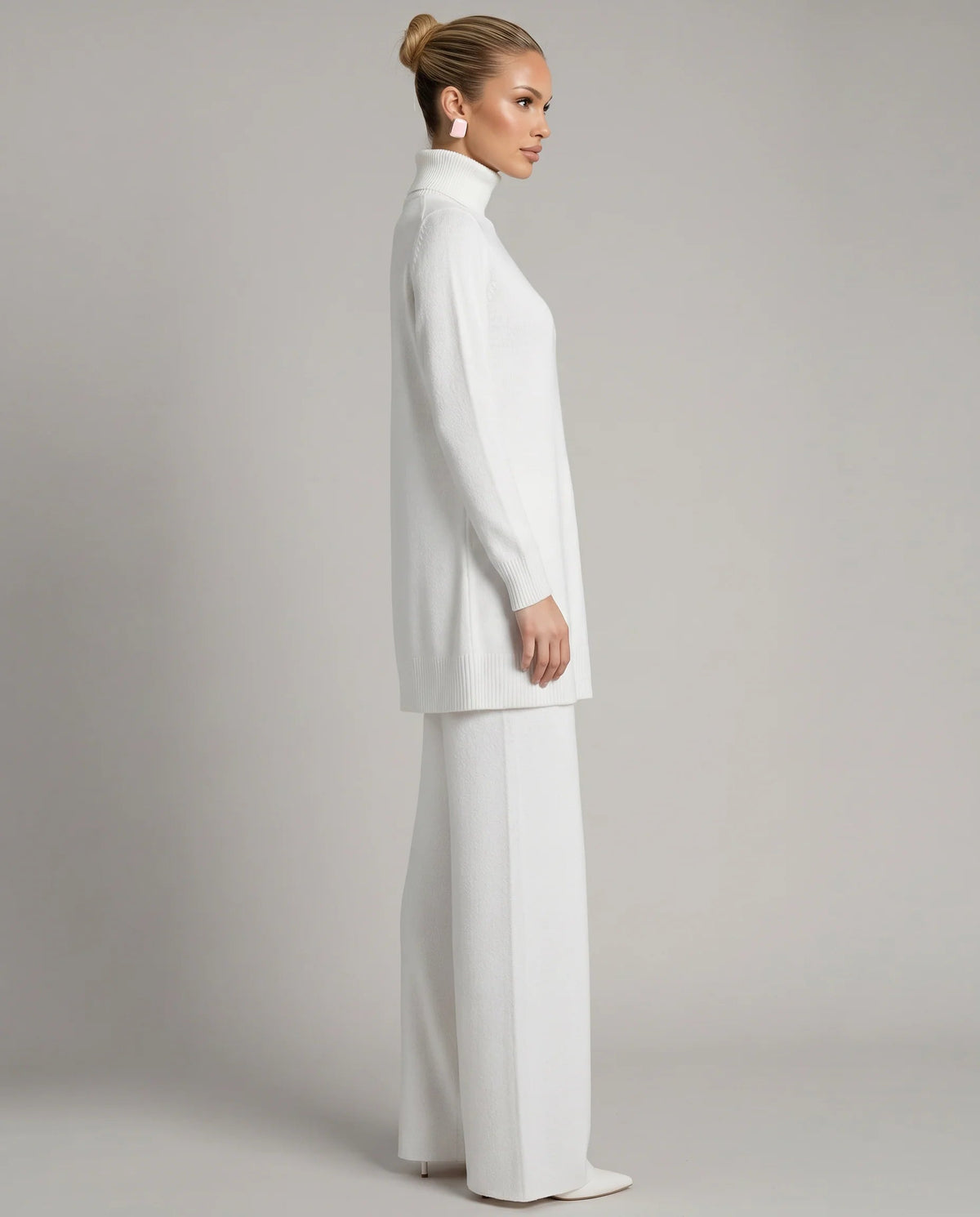 Women's Two-Piece Set – Relaxed Straight-Leg Fit
