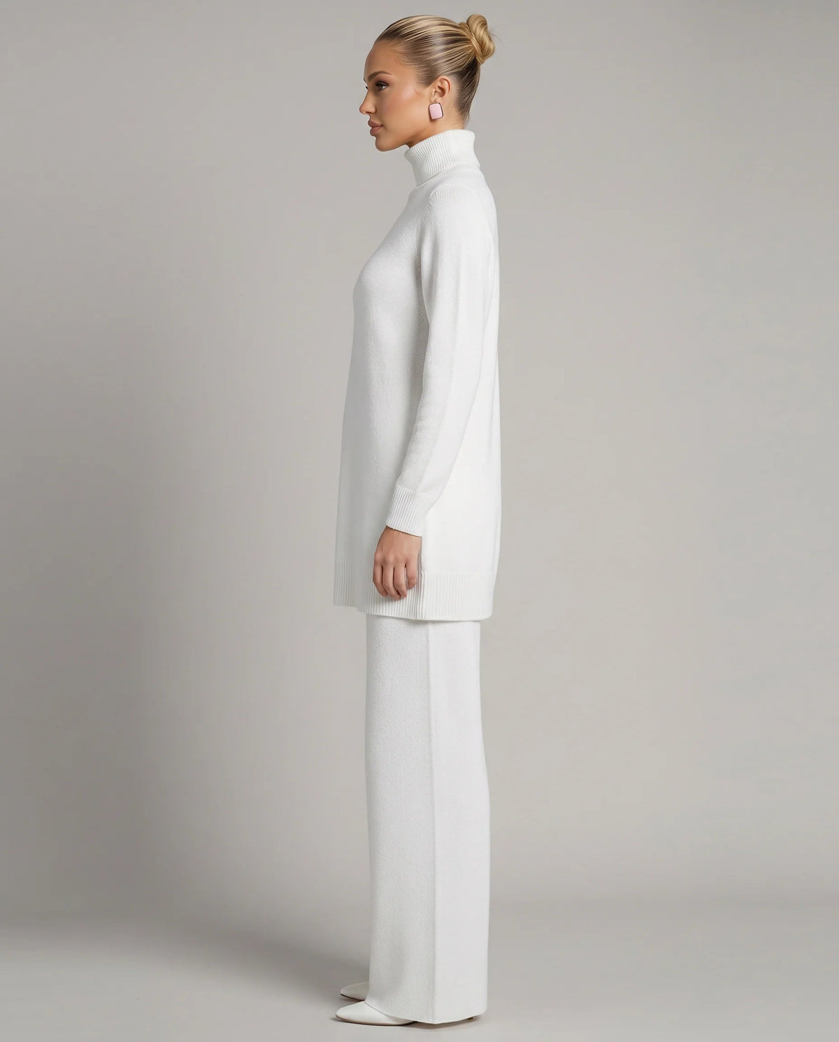 Women's Two-Piece Set – Relaxed Straight-Leg Fit