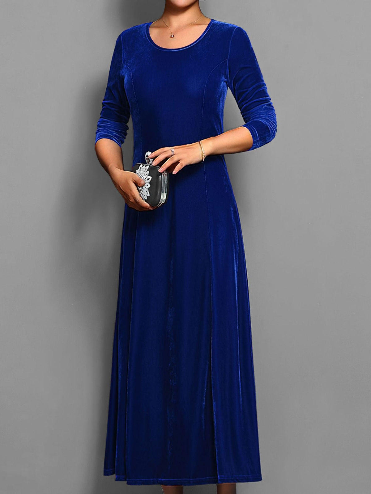 Women's Velvet Maxi Dress – A-Line Three-Quarter Sleeve