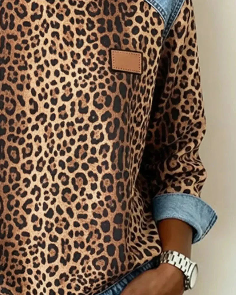 Women's Patchwork Sweatshirt – Embossed Floral Crew Neck